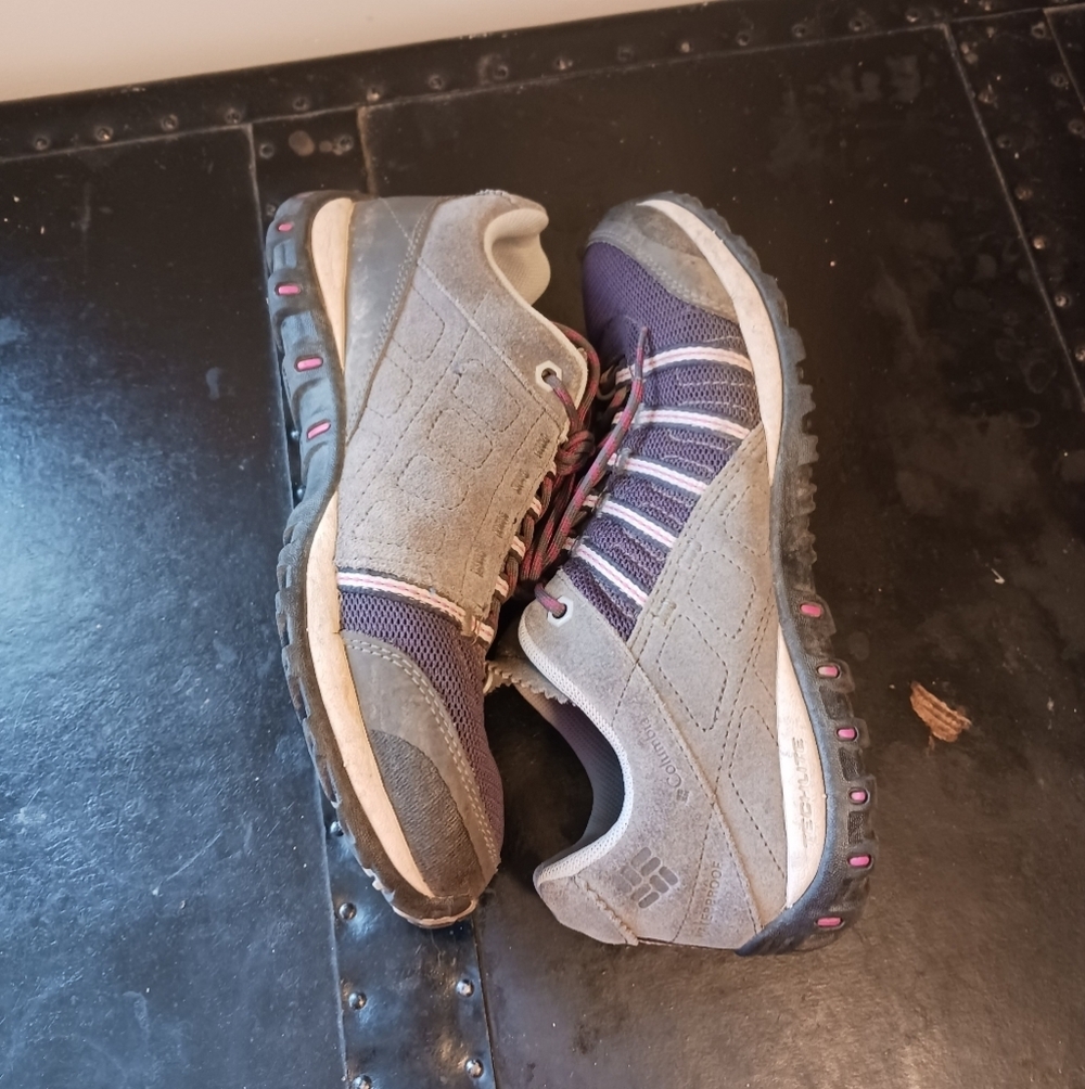 Columbia Women's Sz 8 Culvert Omni Tech Waterproof Hiking Shoes Purple/ Gray - Picture 2 of 8